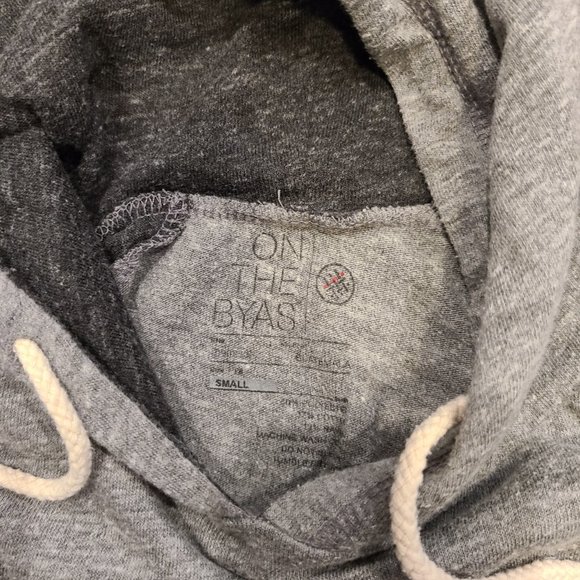 Pacsun On the Bays Hoodie - Picture 3 of 3